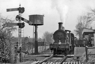 A two-track Victorian railway station in a remote location