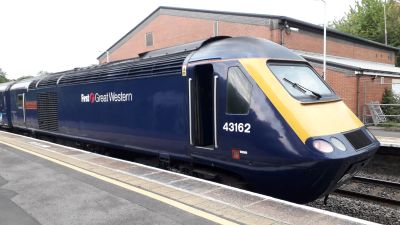 IC125 power car 43162 has arrived at Cheltenham Spa on the very last HST run: the 1818 from London Paddington on 18th May 2019. Photo: Richard Morris Close-up of an HST power car, standing at a railway station platform.