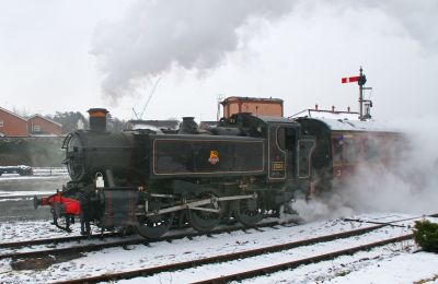 GWR 0-6-0PT in the snow